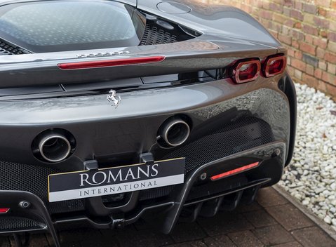 Ferrari SF90 Stradale 34