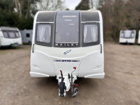 Bailey Pegasus Brindisi GT70 2