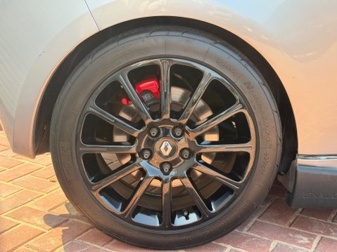 Renault Clio 2.0 VVT Renaultsport 3dr 22