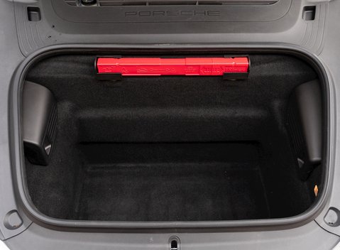 Porsche 911 (991.2) GT3 27