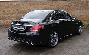 Mercedes-Benz C Class C63 Saloon 7