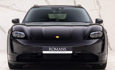 Porsche Taycan 4 CROSS TURISMO 22