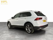 Volkswagen Tiguan 2.0 TDI SEL SUV 5dr Diesel Manual Euro 6 (s/s) (150 ps) 5
