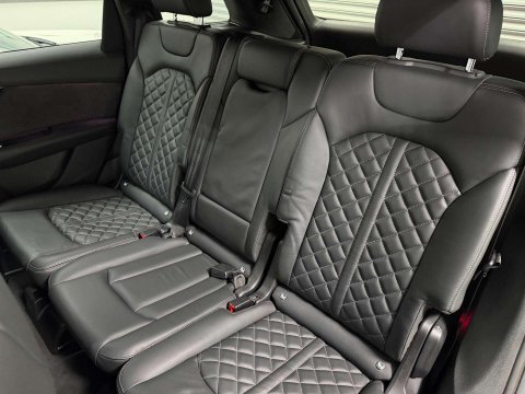 Audi SQ7 4.0 TFSI V8 Black Edition SUV 5dr Petrol Tiptronic quattro Euro 6 (s/s) (50 42