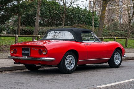 Fiat Dino 8