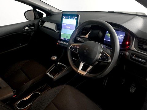 Renault Captur 1.0 TCe evolution SUV 5dr Petrol Manual Euro 6 (s/s) (90 ps) DAB Radio - Al 12