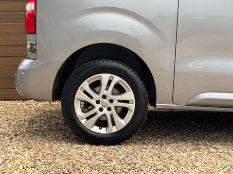 Vauxhall Vivaro 2.0 Vivaro 3100 Elite S/S 13
