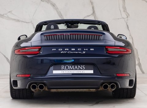 Porsche 911 Carrera S Cabriolet (991.2) 6