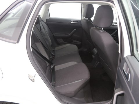 Volkswagen Polo 1.0 TSI Life Euro 6 (s/s) 5dr 23