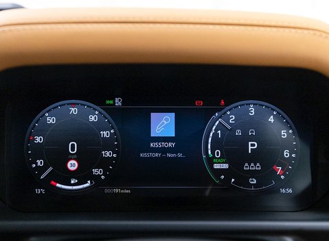 Land Rover Defender 110 X P400e 18