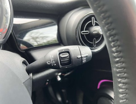 Mini Hatch 1.5 Cooper Classic 5dr 26