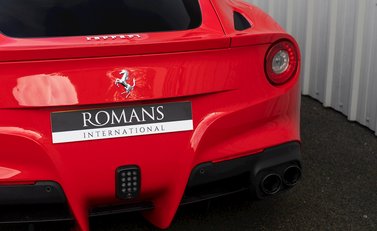 Ferrari F12 Berlinetta 22