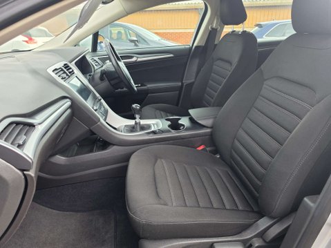 Ford Mondeo 1.5 Mondeo Zetec 5dr 57