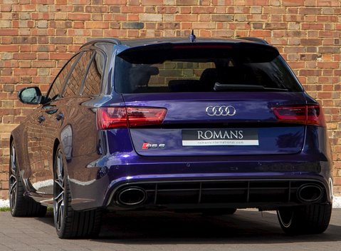 Audi RS6 Avant Performance 3
