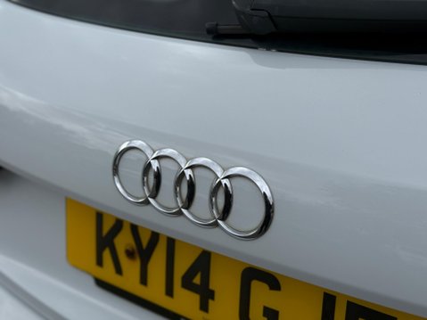 Audi Q3 2.0 TDI S line S Tronic quattro Euro 5 (s/s) 5dr 44