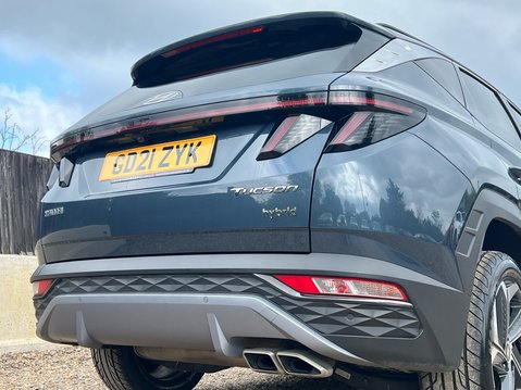 Hyundai TUCSON T-GDI PREMIUM 18