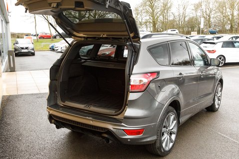 Ford Kuga ST-LINE EDITION TDCI 36