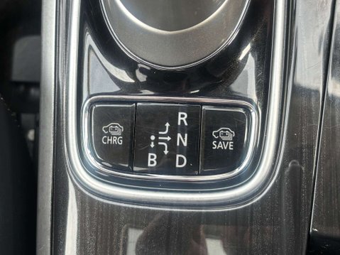Mitsubishi Outlander 2.0h 12kWh GX4h SUV 5dr Petrol Plug-in Hybrid CVT 4WD Euro 6 (s/s) (200 ps) 62