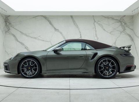 Porsche 911 Turbo S Cabriolet (992) 7