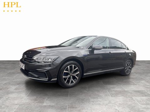 Volkswagen Passat 1.4 TSI 13kWh GTE Saloon 4dr Petrol Plug-in Hybrid DSG Euro 6 (s/s) (218 ps 3