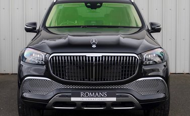 Mercedes-Benz GLS 600 First Class 6