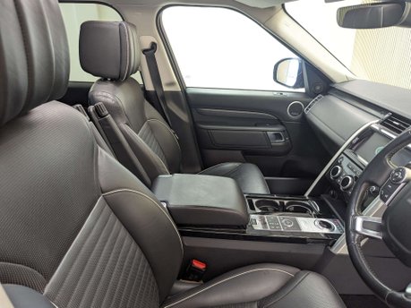Land Rover Discovery 3.0 Discovery Luxury HSE TD6 Auto 4WD 5dr 28