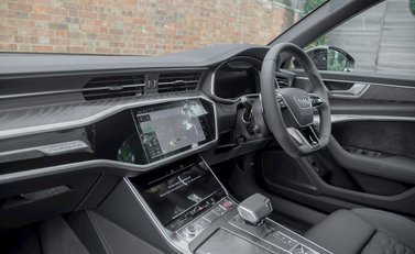 Audi RS6 Avant Vorsprung 18