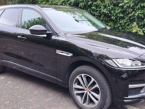 Jaguar F-Pace 2.0 F-PACE R-Sport AWD D Auto 4WD 5dr 2