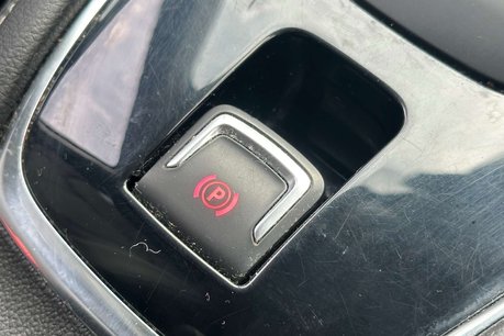 Vauxhall Grandland X 1.6 13.2kWh Business Edition Nav Premium SUV 5dr Petrol Plug-in Hybrid Auto 37