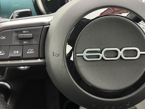 Fiat 600 1.2 Hybrid 48V 136 5dr eDCT-6 28