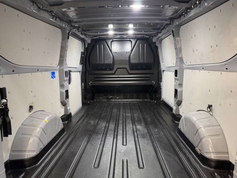 Ford Transit Custom 2.0 Transit Custom 300 LWB Limited EcoBlue 3