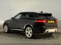 Jaguar F-Pace V6 S AWD 9