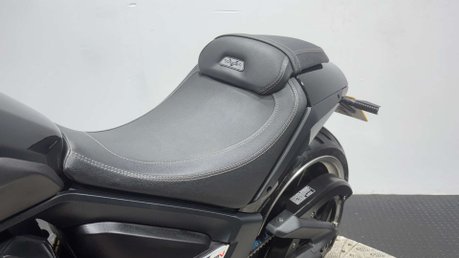 MBP C 2024 ONLY 3K 1 OWNER CRUISER BIKE 1000CC TOURER BIKE 16