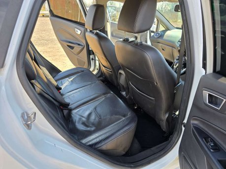 Ford Fiesta 1.0T EcoBoost Titanium X Hatchback 5dr Petrol Powershift Euro 6 (100 ps) 46