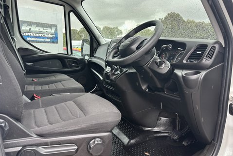 Iveco Daily 35C14D Hi-Matic Crew Cab Tipper 17
