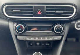 Hyundai KONA 1.6 h GDI PREMIUM AUTO PETROL HYBRID 42
