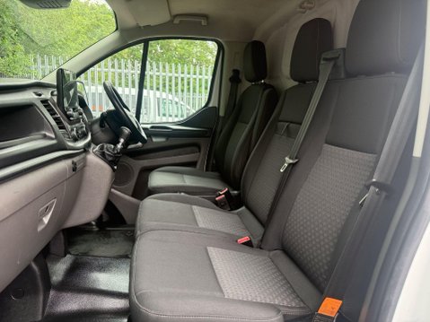 Ford Transit Custom 300 TREND P/V ECOBLUE 24