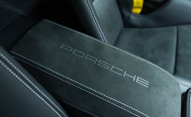 Porsche 911 GT3 RS (992) 24