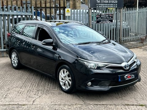 Toyota Auris VVTI BUSINESS EDITION TOURING SPORTS TSS 4
