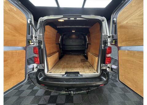 Citroen Dispatch 2.0 BlueHDi 1400 Enterprise Pro M Panel Van 6dr Diesel Manual FWD 2 Euro 6 38