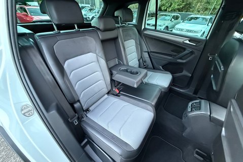 Volkswagen Tiguan R-LINE TECH TDI 4MOTION DSG -TOWBAR -ELECTRIC TAILGATE -KEYLESS -CARPLAY 31