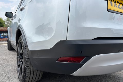 Land Rover Discovery D300 SE MHEV Auto 4WD Euro 6 SUV (300ps) 23