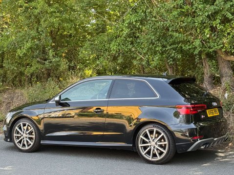 Audi S3 2.0 S3 TFSI Quattro Semi-Auto 4WD 3dr 28