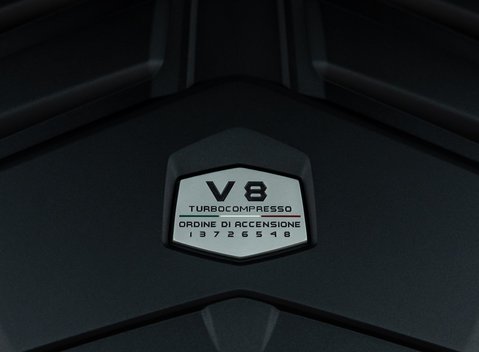 Lamborghini Urus PERFORMANTE 56