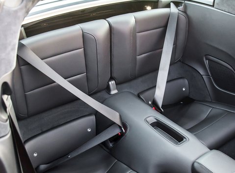 Porsche 911 Targa 4 GTS (991.2) 20