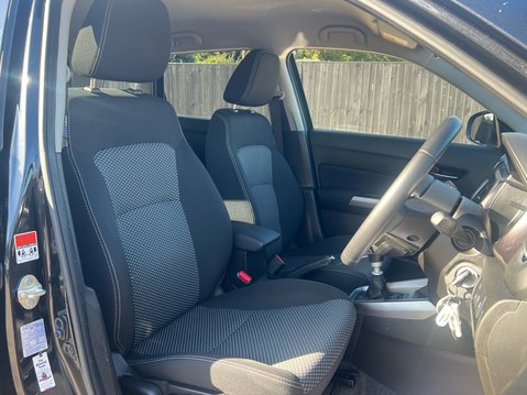 Suzuki Vitara SZ-T BOOSTERJET MHEV 19