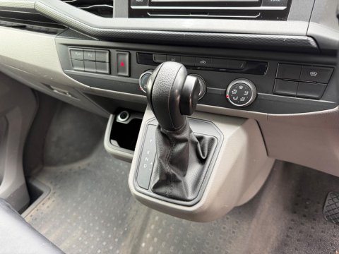 Volkswagen Transporter T28 TDI P/V HIGHLINE 32