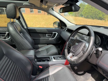 Land Rover Discovery Sport 2.0 Discovery Sport HSE Dynamic Luxury TD4 Auto 4WD 5dr 17