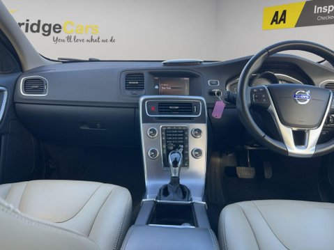 Volvo V60 2.0 D4 Lux Nav Auto Euro 6 (s/s) 5dr 38
