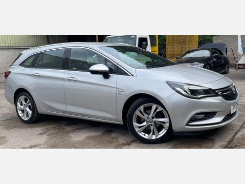 Vauxhall Astra 1.6 CDTi SRi Sports Tourer 5dr Diesel Manual Euro 6 (110 ps) 5